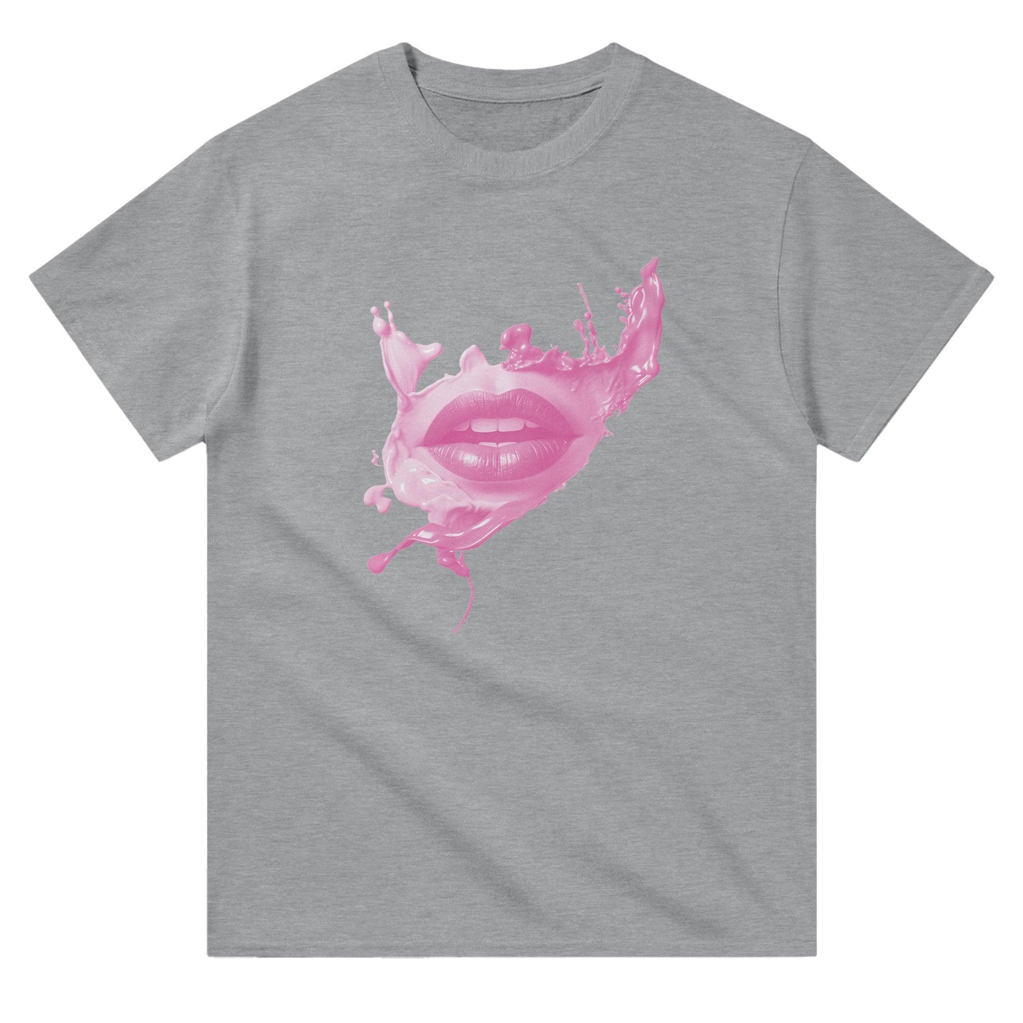 'Kiss Me'Boyfriend T-shirt - POMA