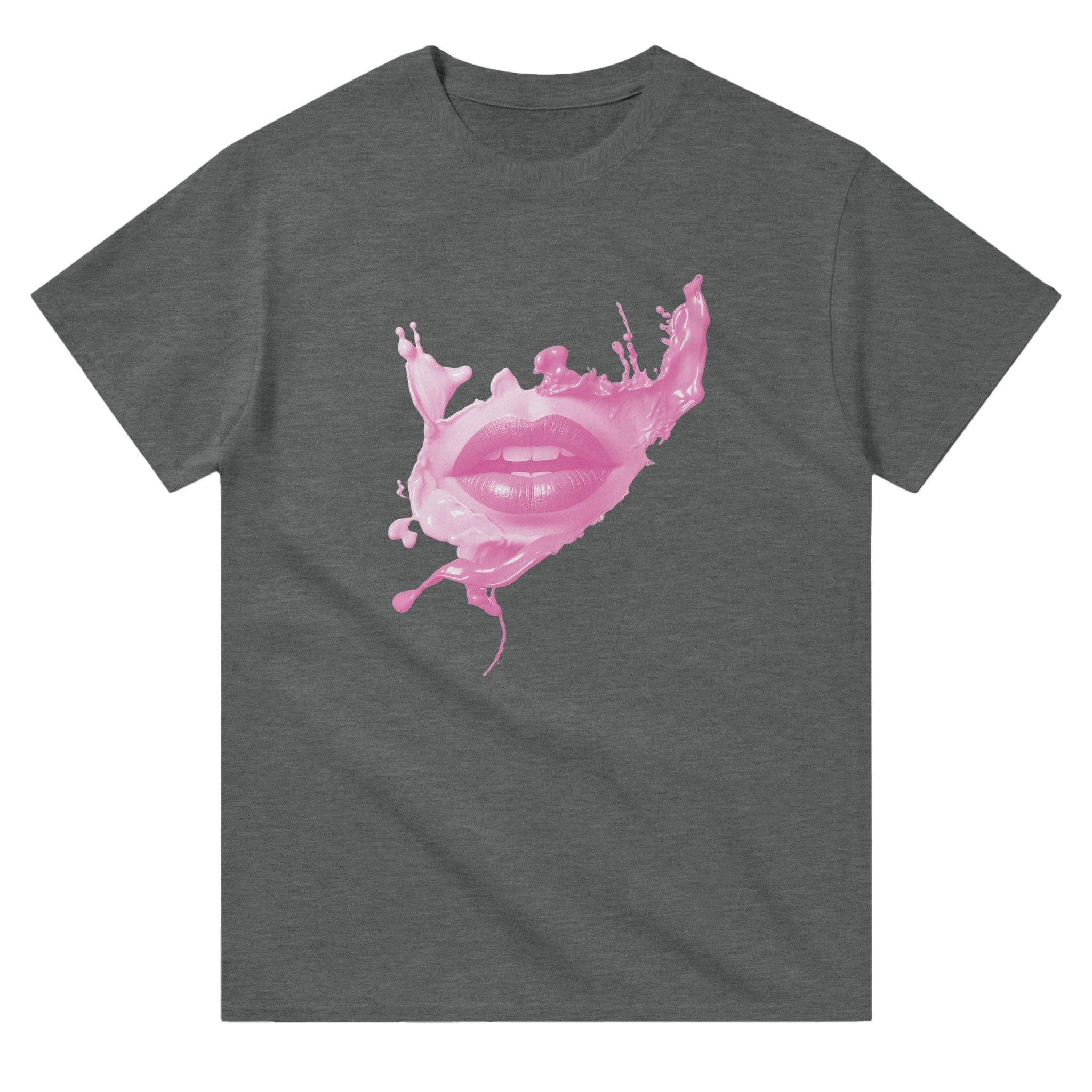 'Kiss Me'Boyfriend T-shirt - POMA