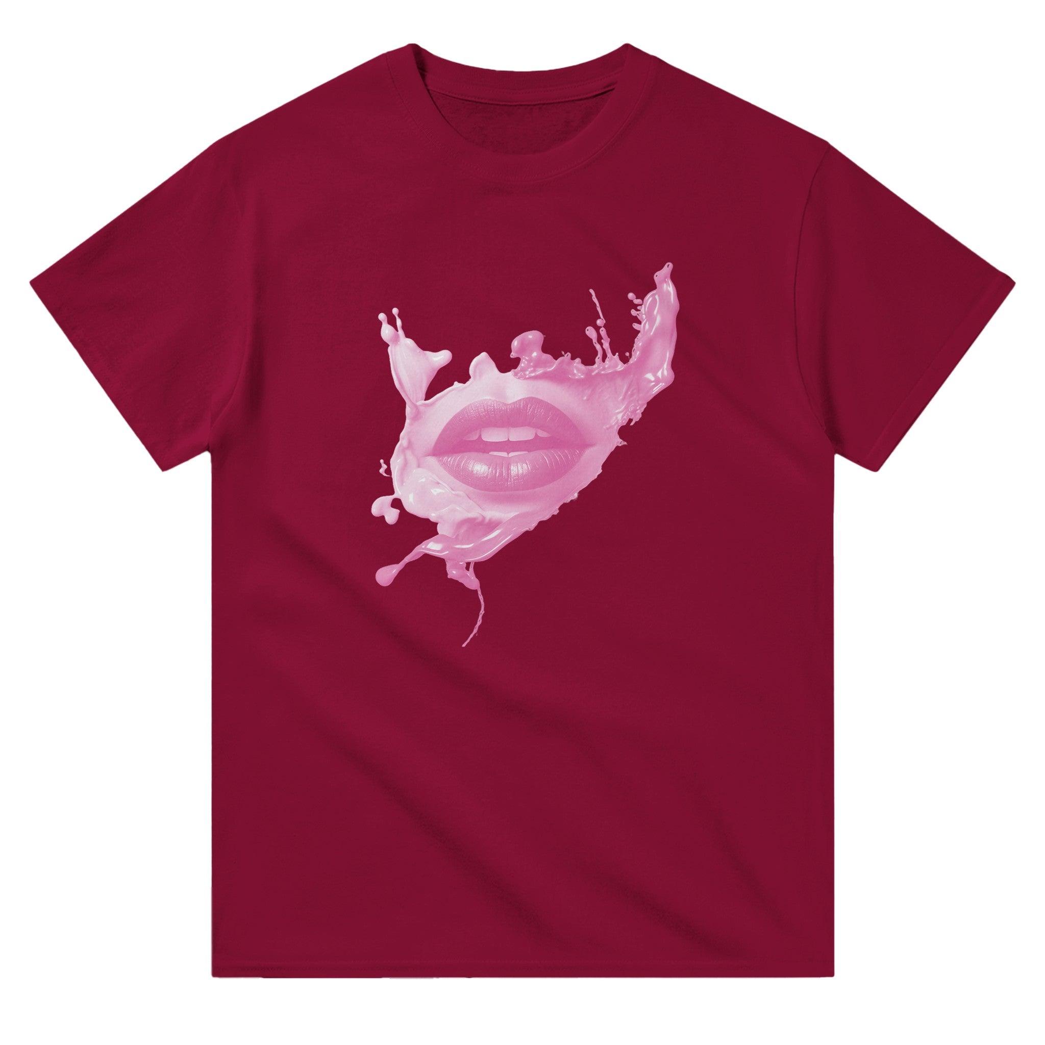 'Kiss Me'Boyfriend T-shirt - POMA