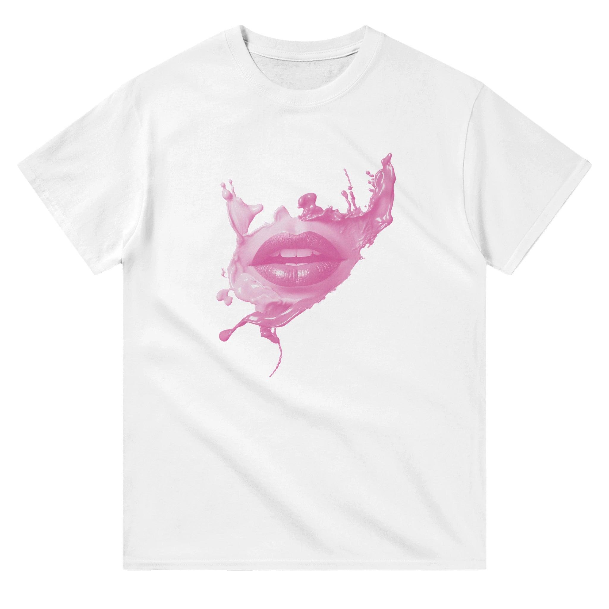 'Kiss Me'Boyfriend T-shirt - POMA