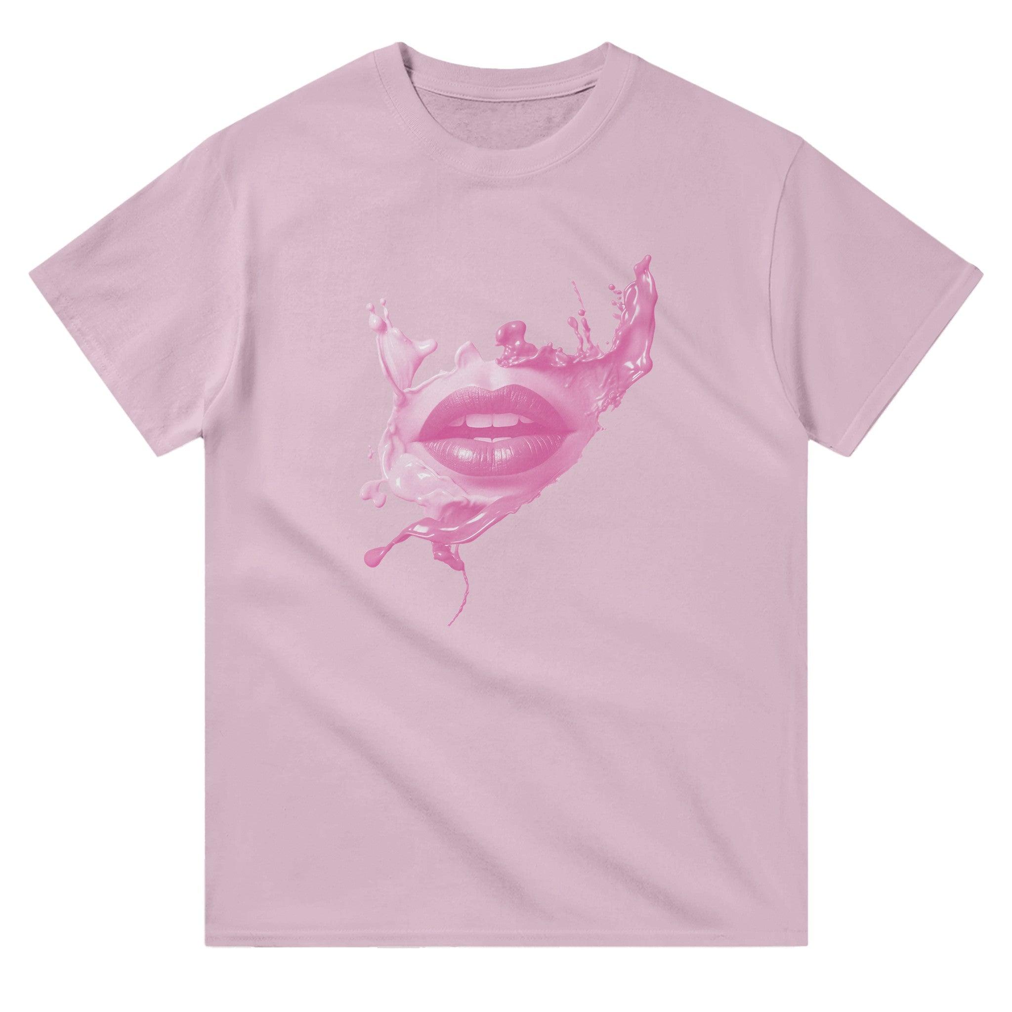 'Kiss Me'Boyfriend T-shirt - POMA